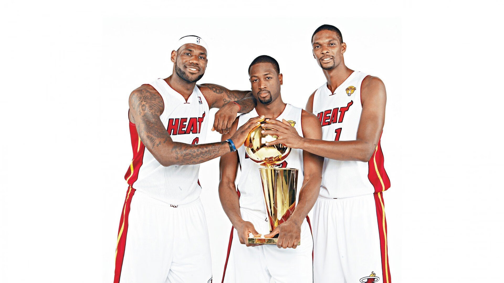 一剑封喉，C罗的绝杀让整个英格兰为他沉默的三分钟