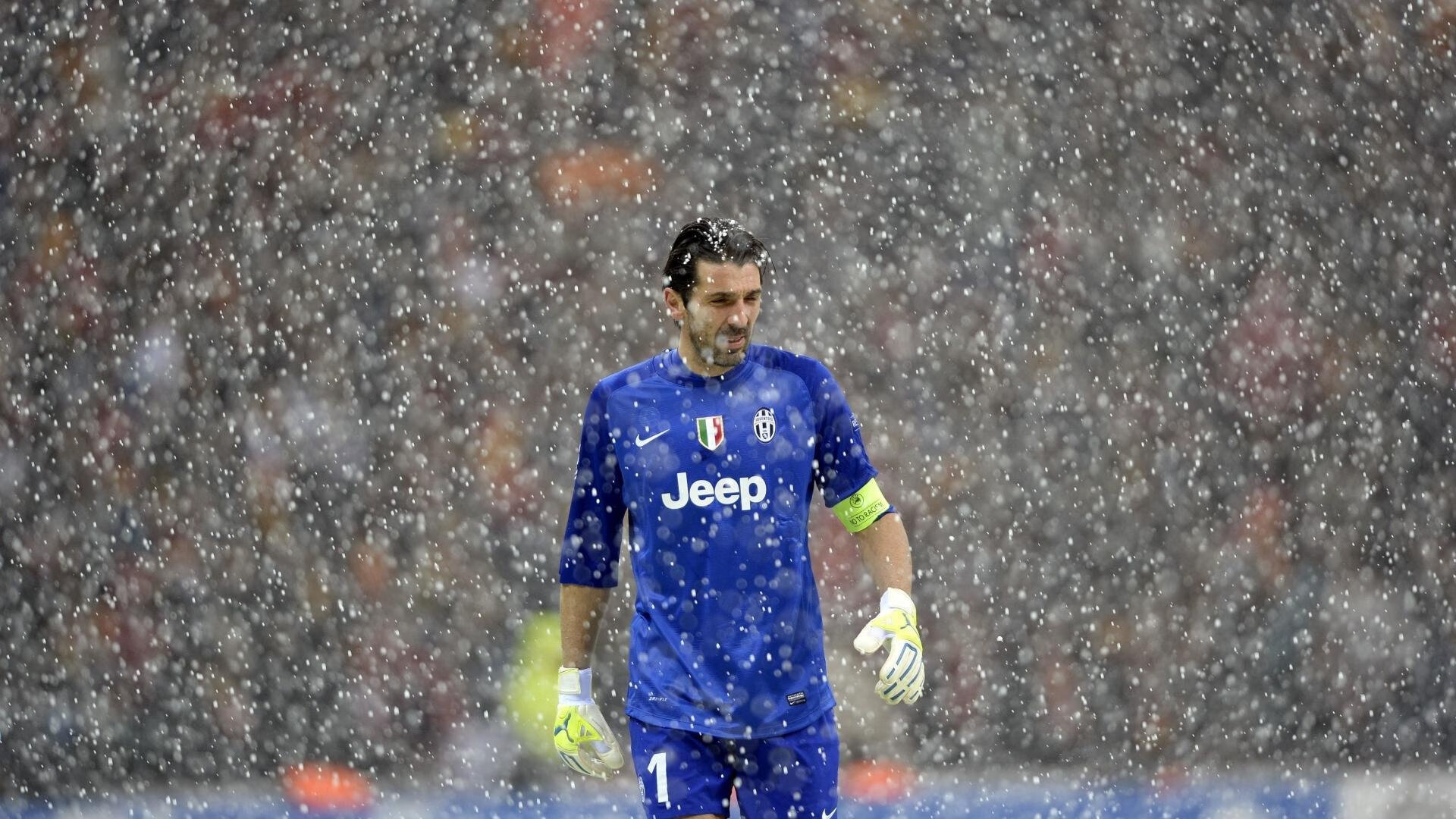 惊心动魄一夜，足球奇迹的两极—团队韧性与个体光芒